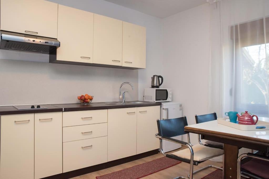 شقة Apartman Isabella داروفار المظهر الخارجي الصورة